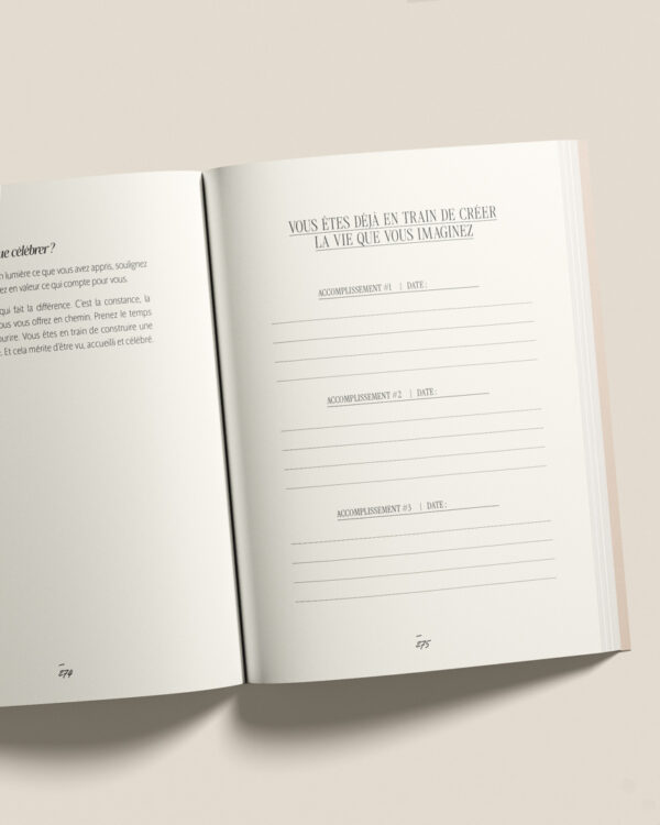 vue des pages intérieures du planner the art of action, des editions creative spark, couleur crème beige golden cream, par manifa kind