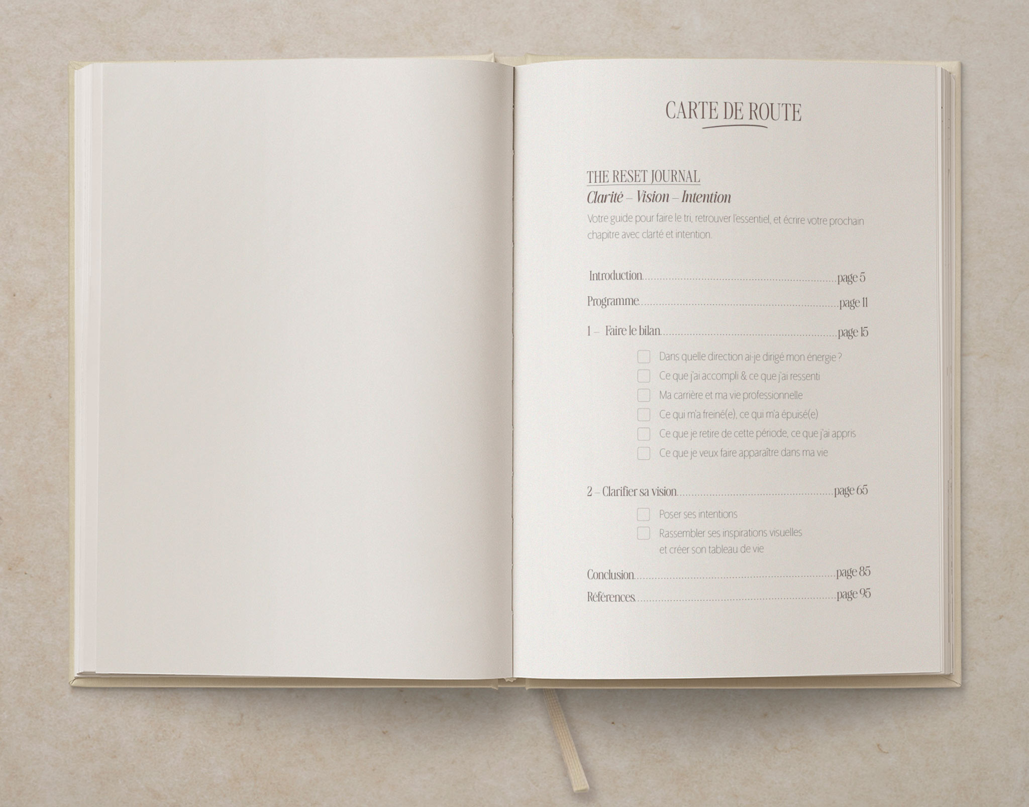 Book-Mockup-open01